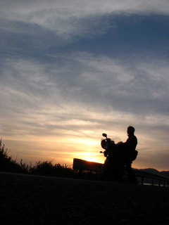 �[���ƃo�C�N�Ǝ�